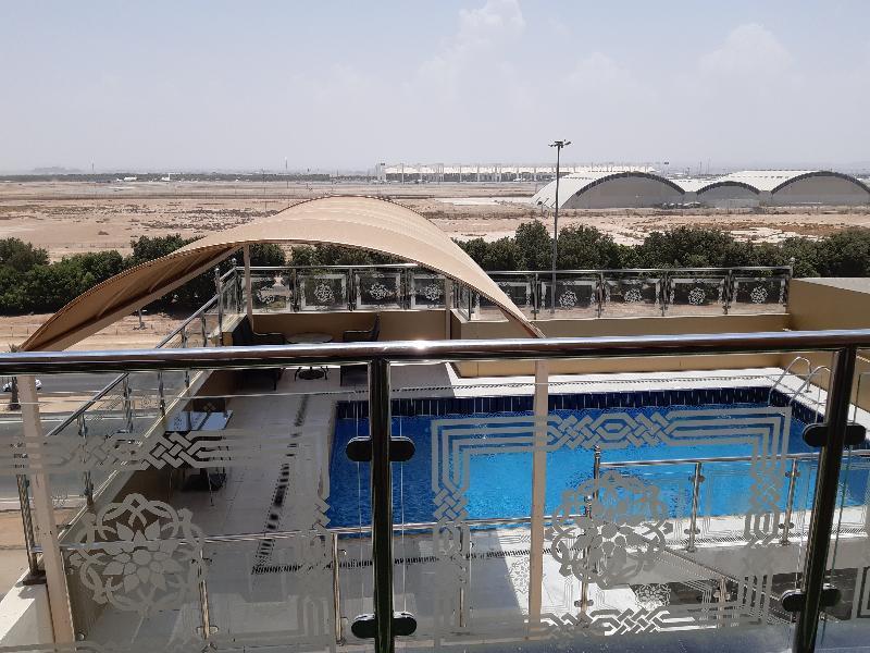 Areen Al Basateen Hotel Jeddah Exterior photo