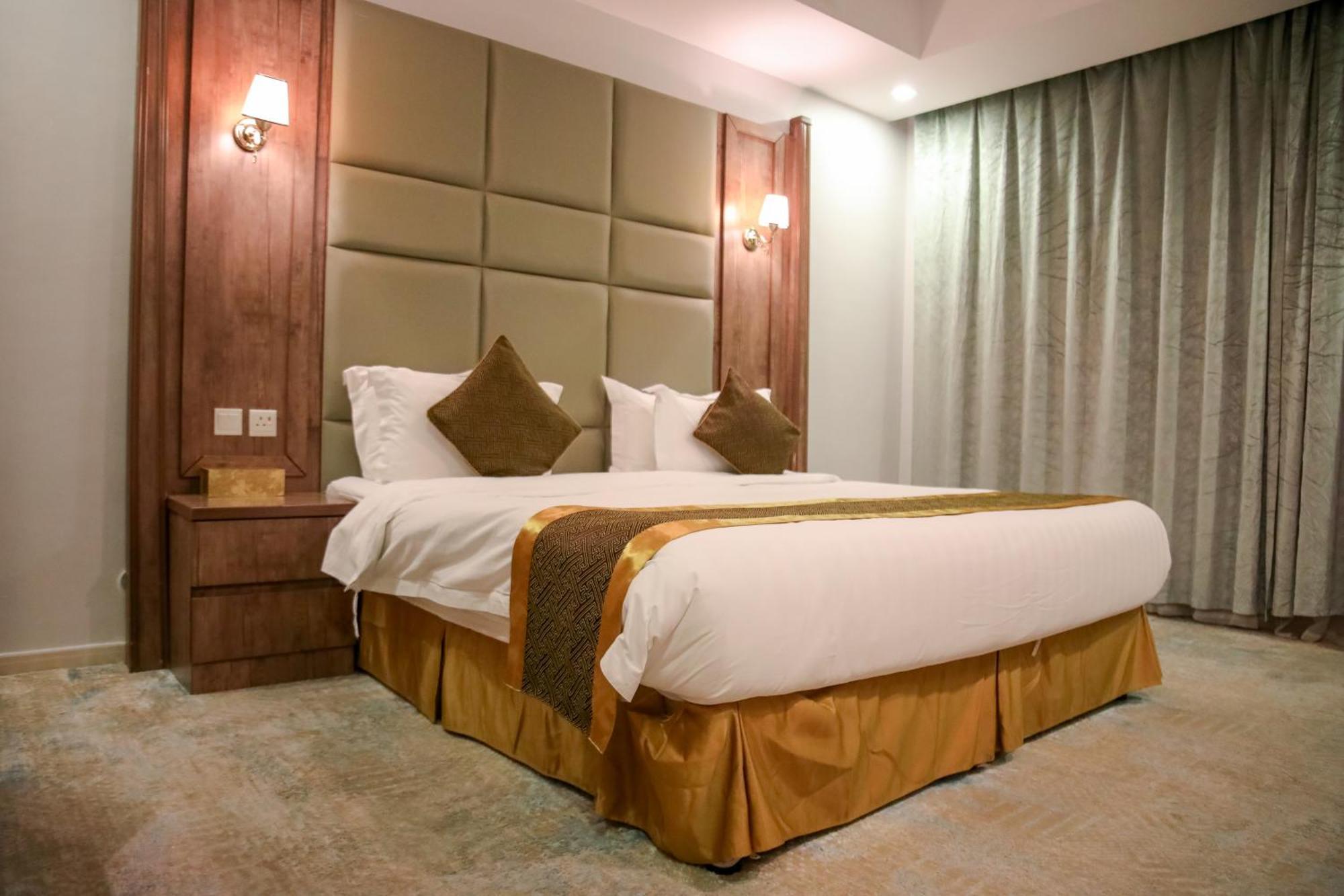 Areen Al Basateen Hotel Jeddah Exterior photo
