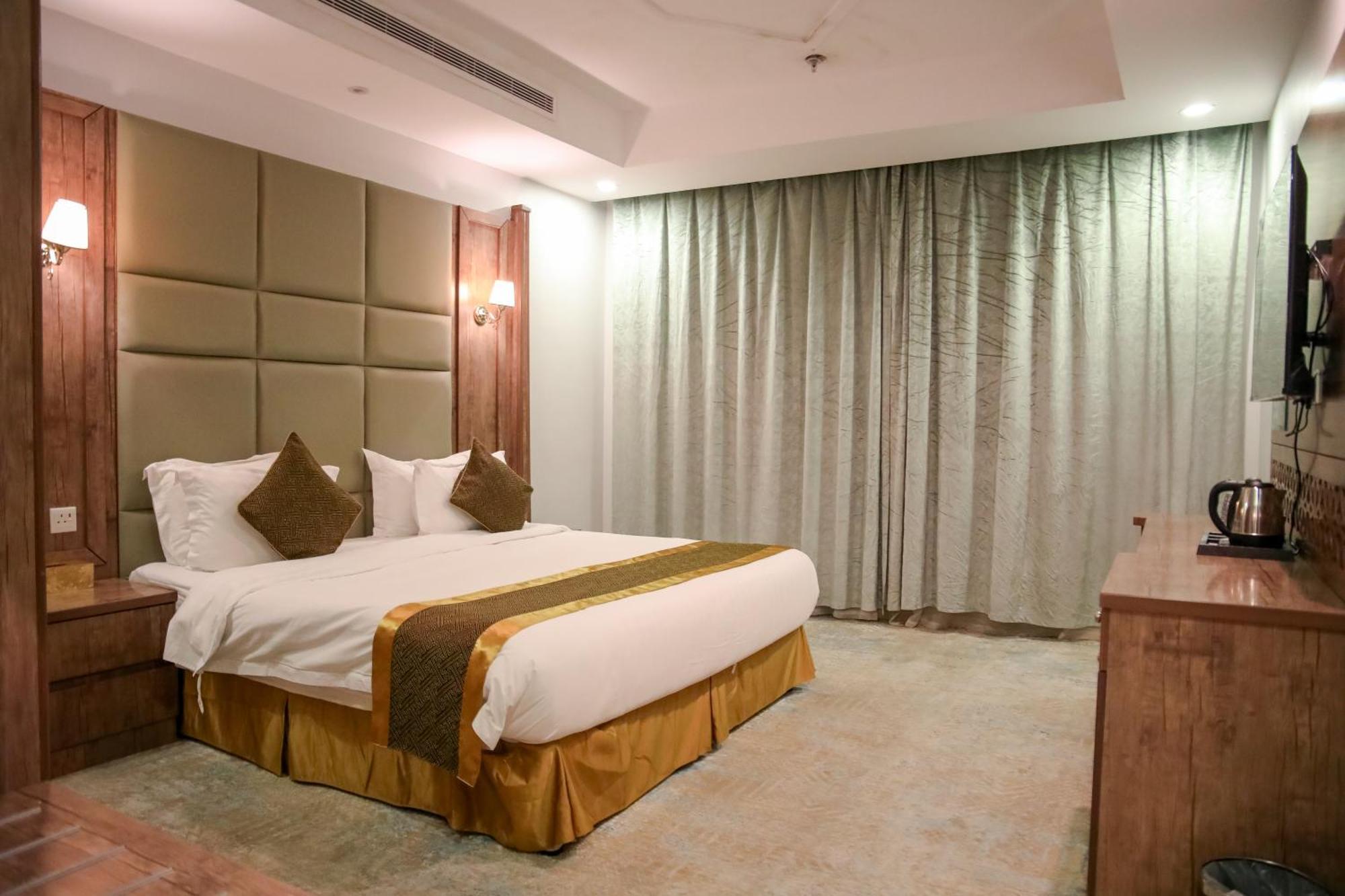 Areen Al Basateen Hotel Jeddah Exterior photo